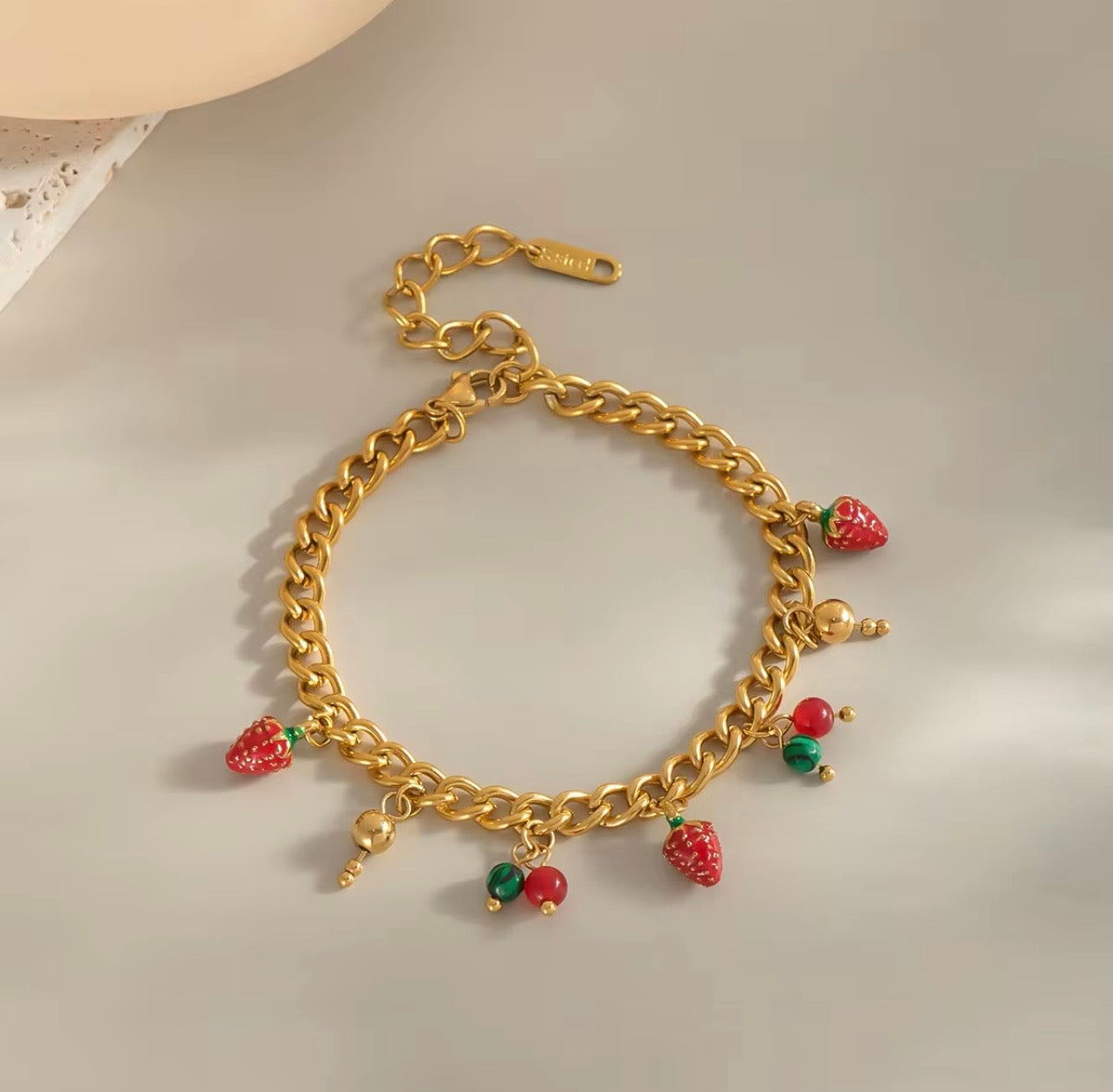 Berry Cute Bracelet