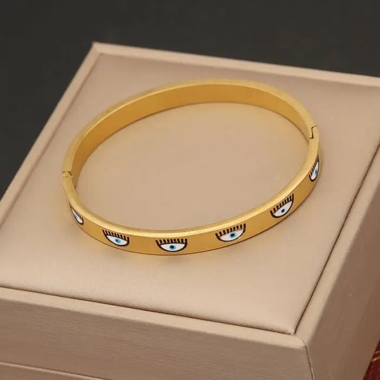 Gold evil eye motif bracelet durable tarnish-free finish