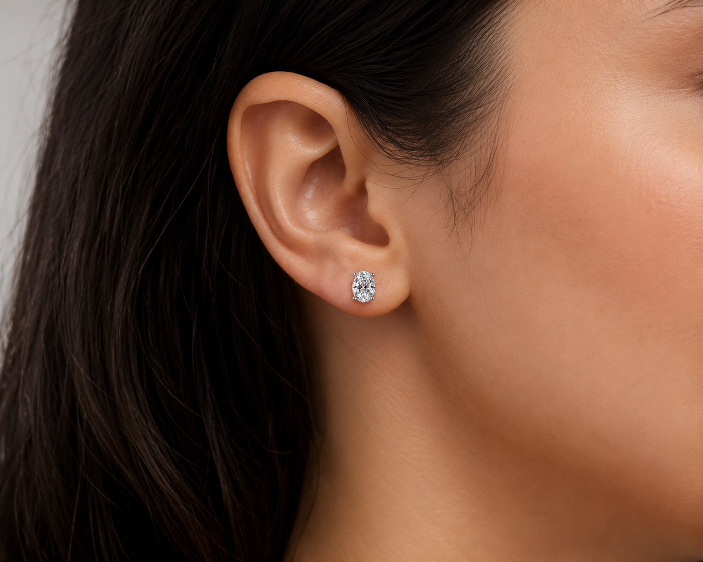 Oval Diamond Simulant Studs – 1 Carat