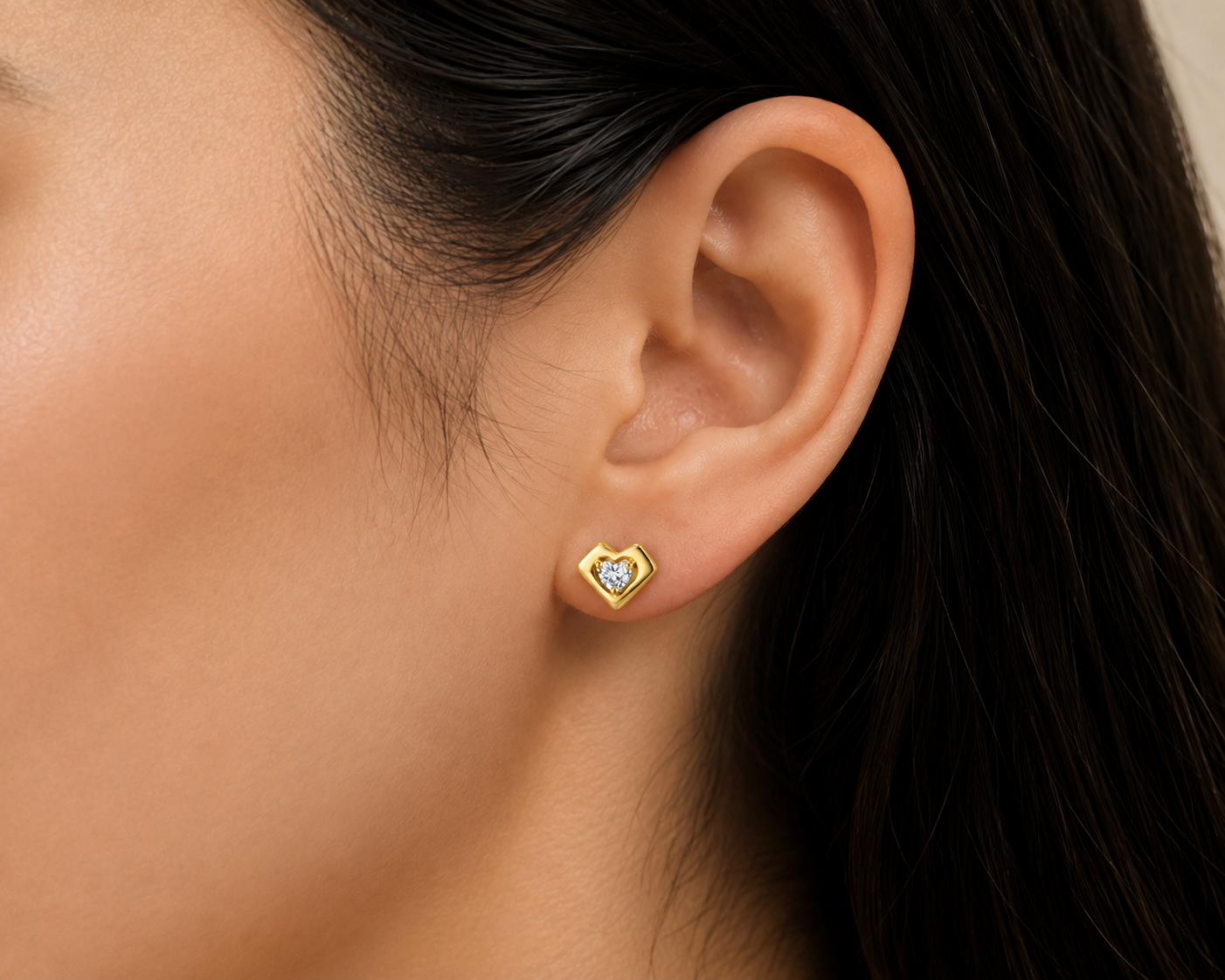 14K Gold Heart Solitaire Stud Earrings With Diamond Simulants