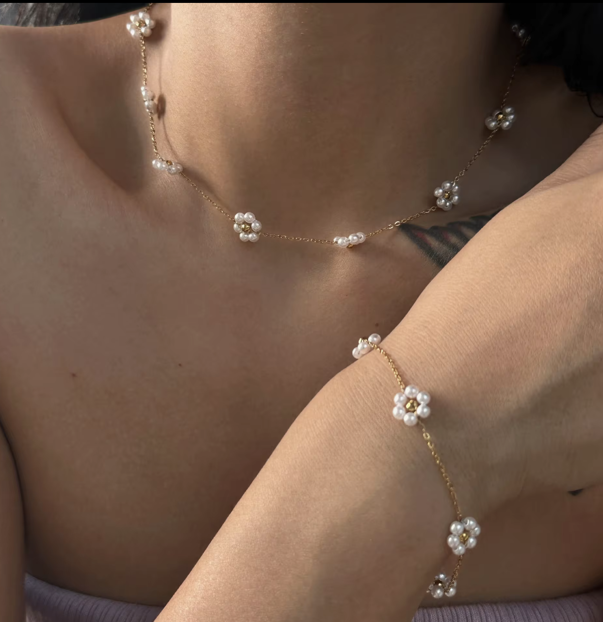 Pearl Bloomette Bracelet - PVD gold finish, Waterproof, hypoallergenic & tarnish proof