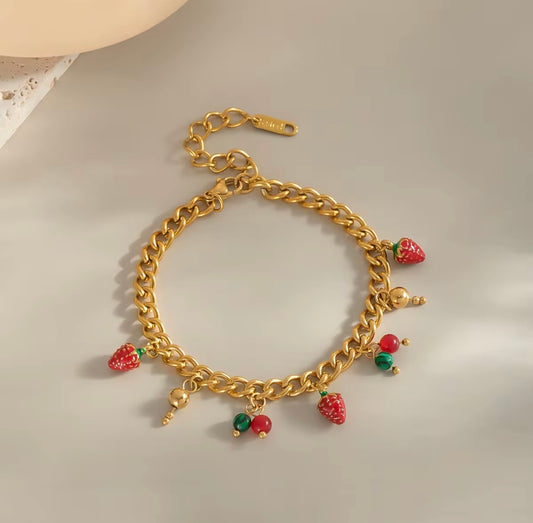 Berry Cute Bracelet
