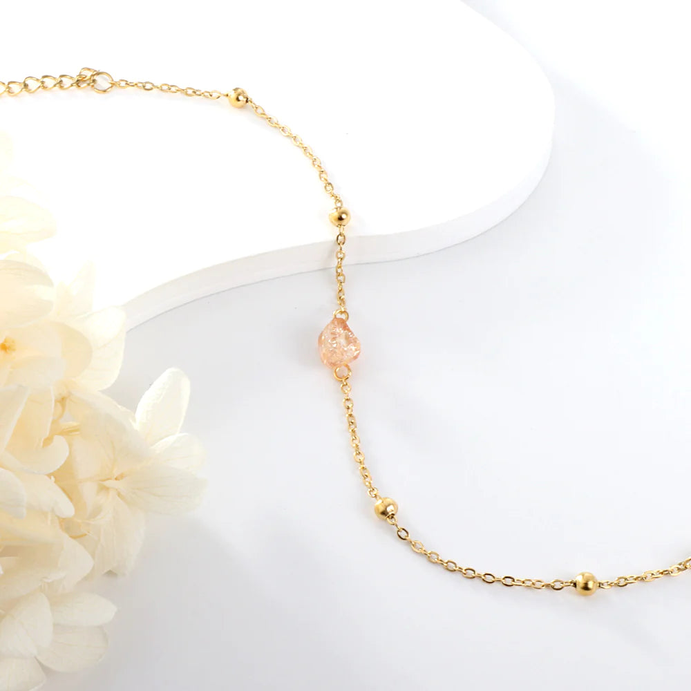 "Cote d'Azur" is more than a bracelet; it's a celebration of style and elegance. The 18K gold exudes sophistication, while the radiant gem steals the spotlight, making a statement that's as vibrant as the azure waters of the Mediterranean. Elevate your ensemble effortlessly and let "Cote d'Azur" be your daily dose of glam. gold